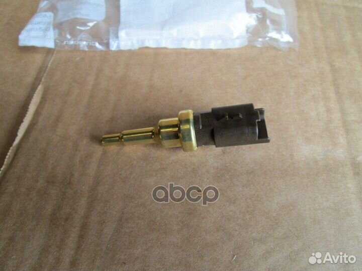 Датчик температуры охлаждающей жидкости Peugeot