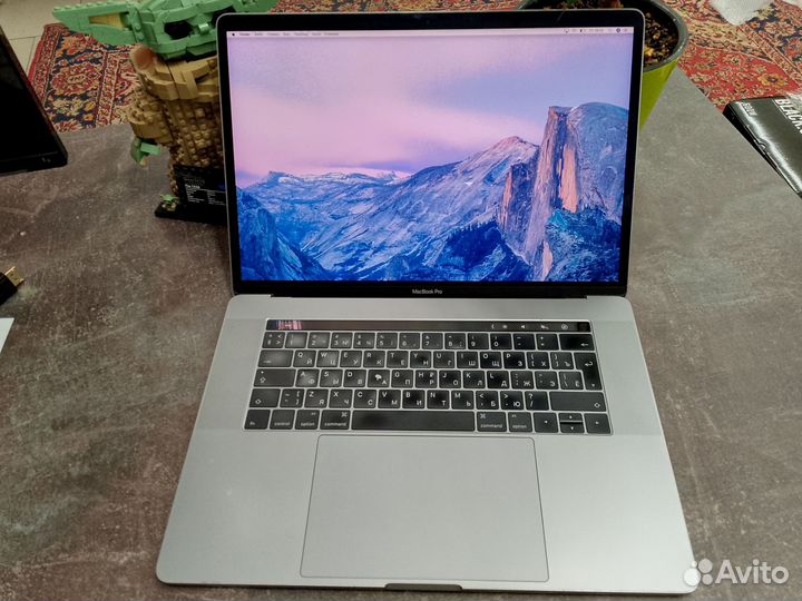 Apple MacBook Pro