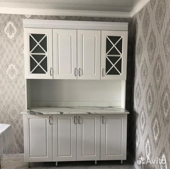 Кухонный буфет