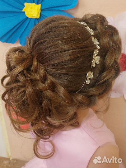 Причёски макияж парикмахерские услуги