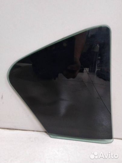 Стекло двери задней левой форточка Honda Civic 4D