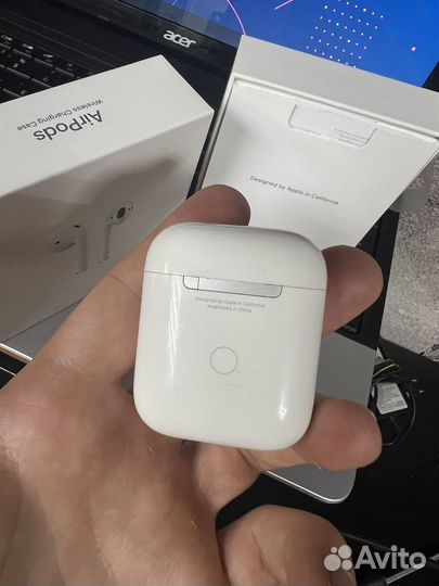 Airpods 2 (беспроводной кейс)