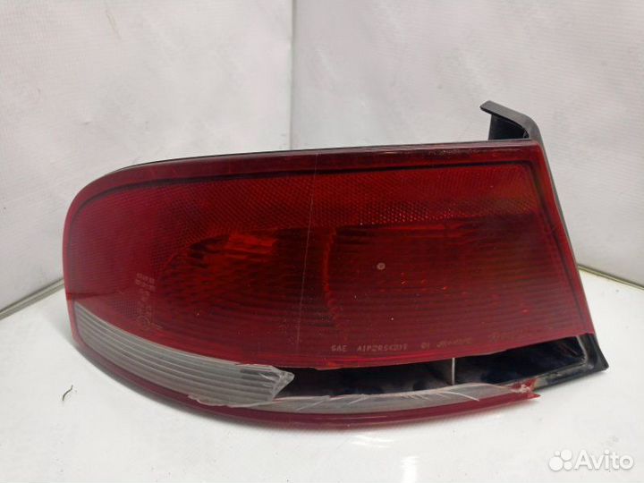 Фонарь задний задний левый Chrysler Sebring