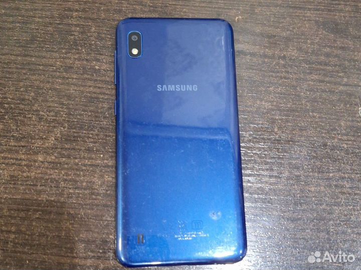 Samsung Galaxy A10, 2/32 ГБ