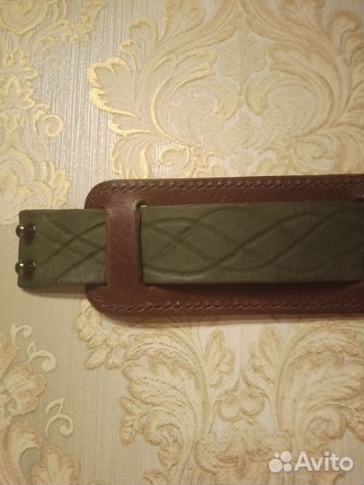 Кожаный браслет