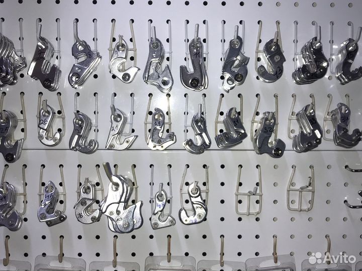 Держатель заднего переключателя (петух)