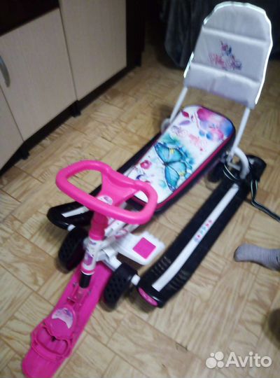 Детский снегокат с колесами