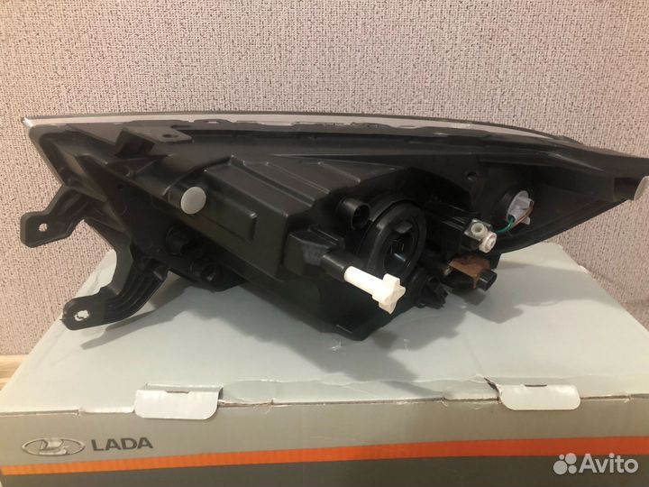 Фара ваз granta FL