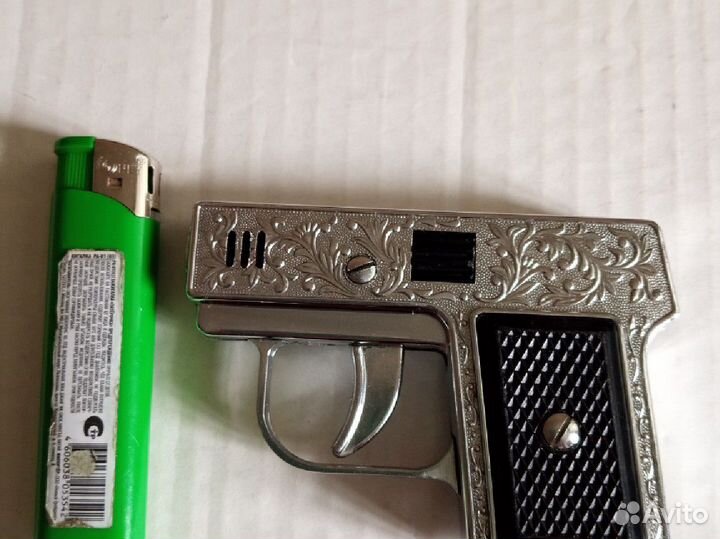 Зажигалка бензиновая
