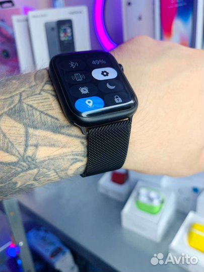 Apple watch series 8