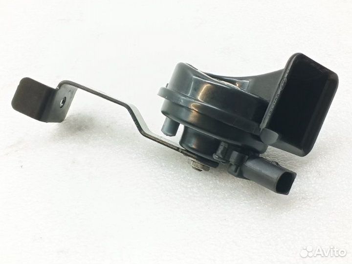 Звуковой сигнал (клаксон) Audi A6 C7 1.8 CYG 2018