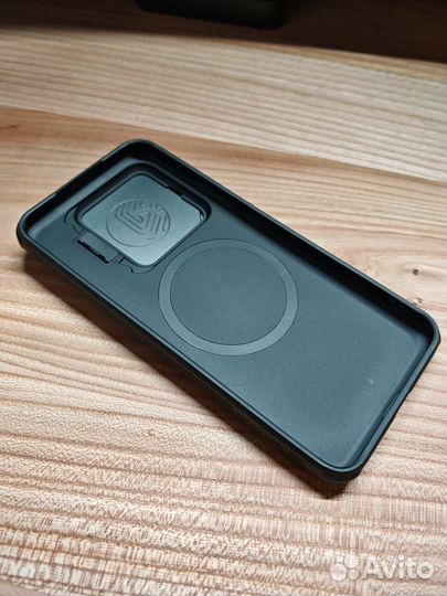Чехлы на Xiaomi MI 14 (Nillkin, Carbon, Mag-safe)