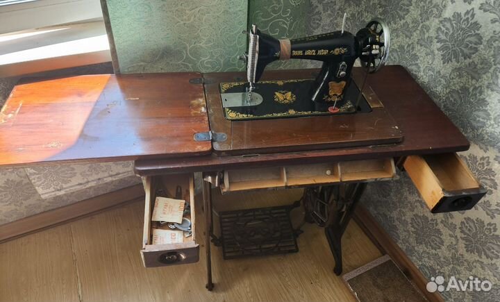 Швейная машинка,butterfly