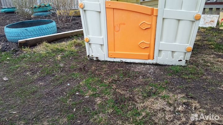 Игровой домик уличный