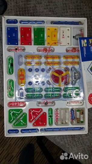 Конструктор Знаток 320