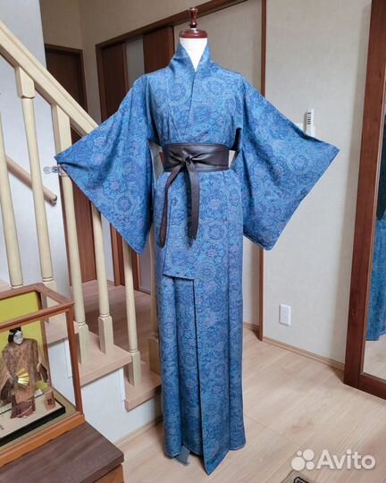 Женское кимоно, Япония