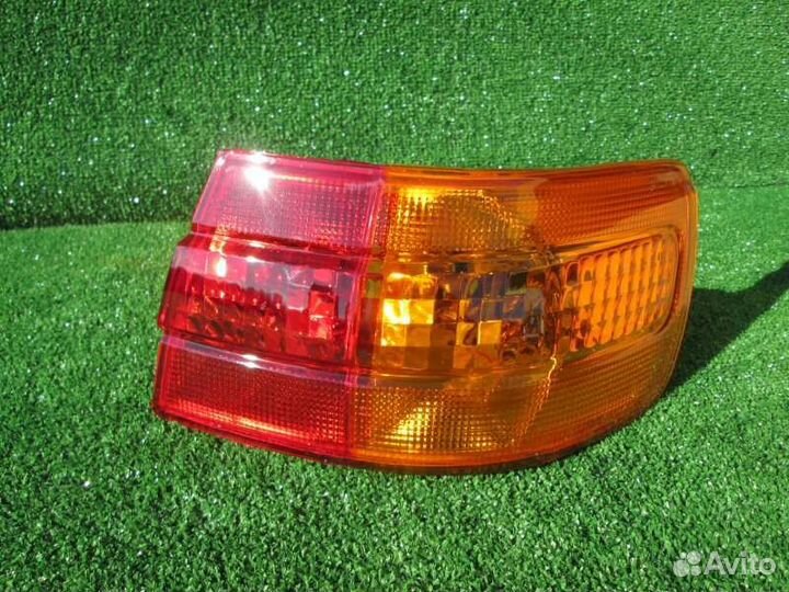 Стоп правый Toyota Corona Premio ST210