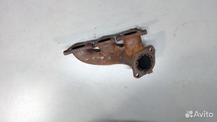 Коллектор выпускной Cadillac STS, 2008