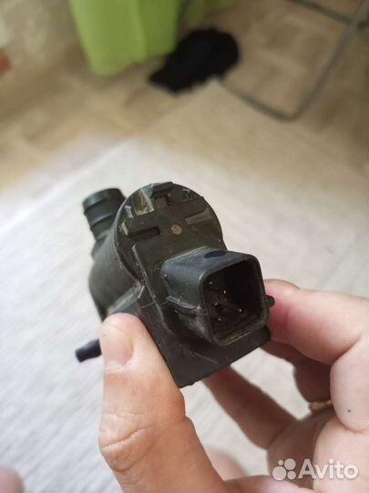 Насос омывателя kia rio 2 (хэтчбек)