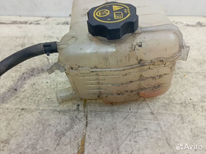 Бачок расширительный Opel Astra J