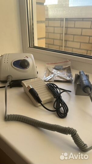 Новый аппарат для маникюра педикюра strong 210