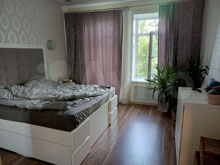 4-к. квартира, 106 м², 4/5 эт.