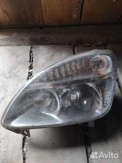 Фара на газель