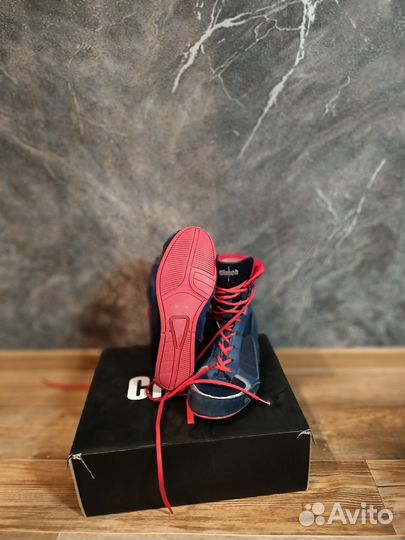 Боксерки clinch оригинал (42 размер)