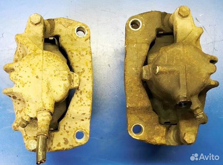 Суппорт тормозной Рено Сценик 2001