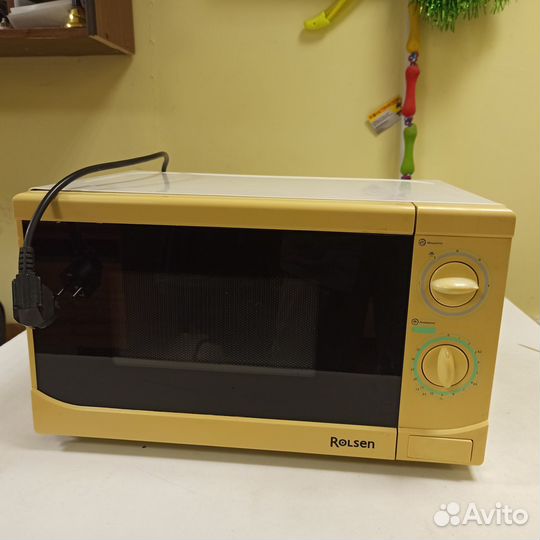 Микроволновка Rolsen