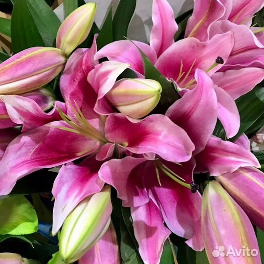 Букет из лилий