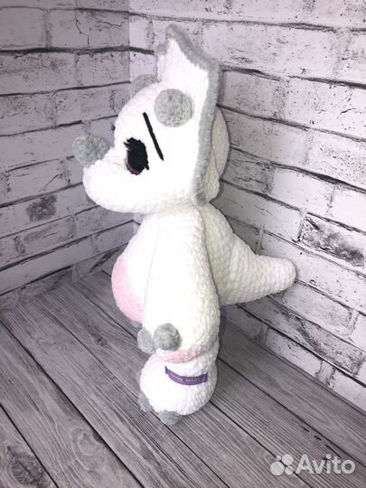 Вязаный динозаврик