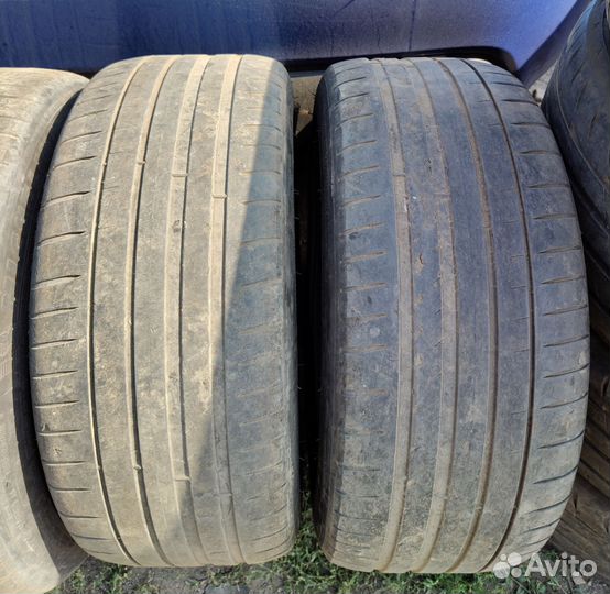 Michelin Pilot Sport 4 225/45 R17 94Y