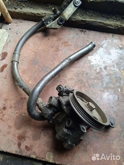 Насос Гур Ниссан Санни б14