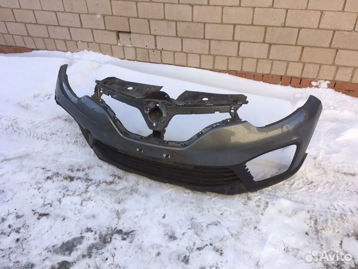 Бампер передний Renault Kaptur