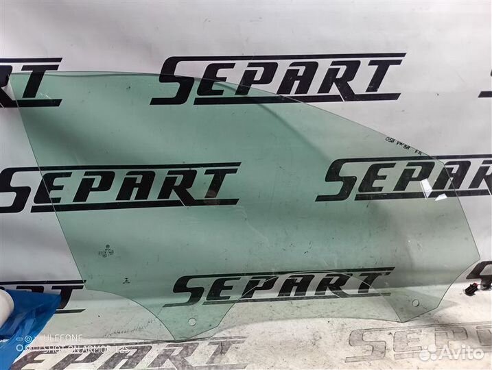 Стекло двери переднее правое Volkswagen Passat B8