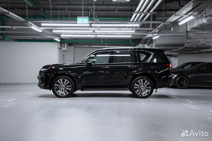 Lexus LX 3.3 AT, 2024, 2 км
