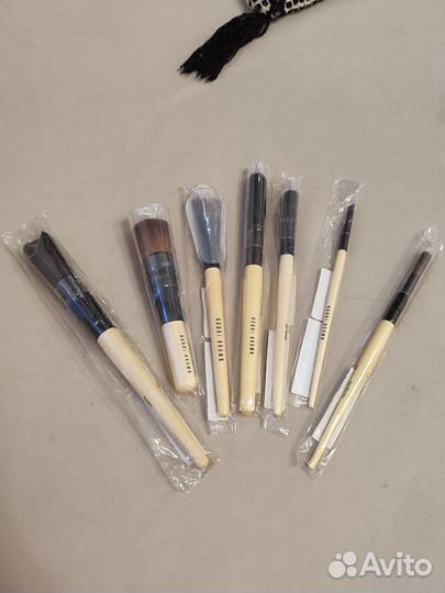 Кисти bobbi brown