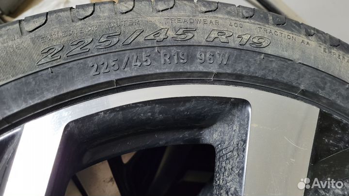Колеса в сборе r19 летние