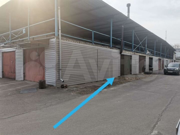Гараж, > 30 м²