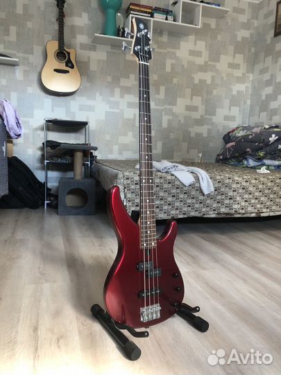 Бас гитара Yamaha trbx174 rm red metallic