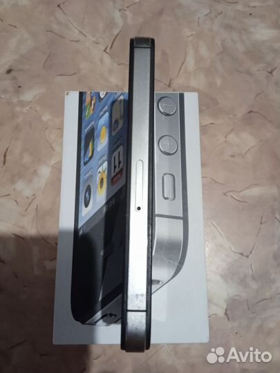iPhone 4S, 16 ГБ