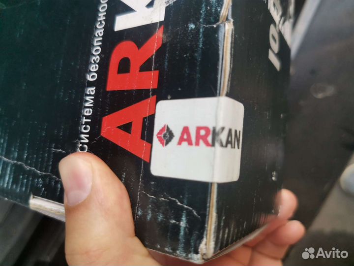 Спутниковая охранная система на автомобиль