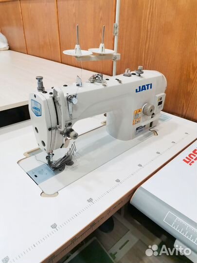 Швейная машина