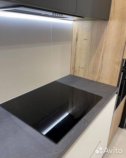 Кухонный гарнитур от изготовителя (кухня на заказ) ном.4775