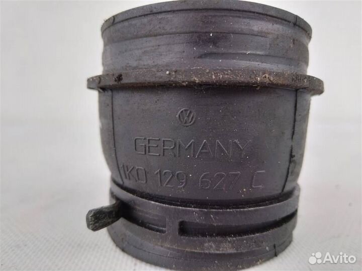 Патрубок турбины фольксваген пассат B6 2005-2010