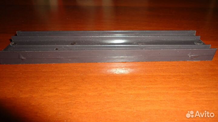 Разделитель для батареек