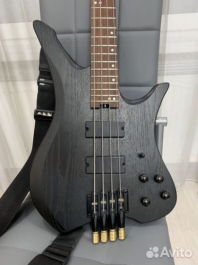 Безголовая бас-гитара / Headless Bass Guitar