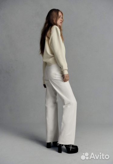 Белые джинсы zara