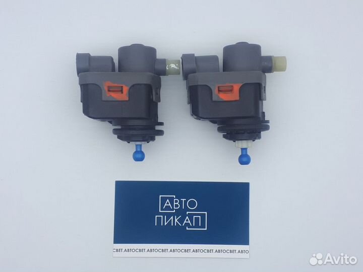 Моторчик корректора фары на Nissan / Renault